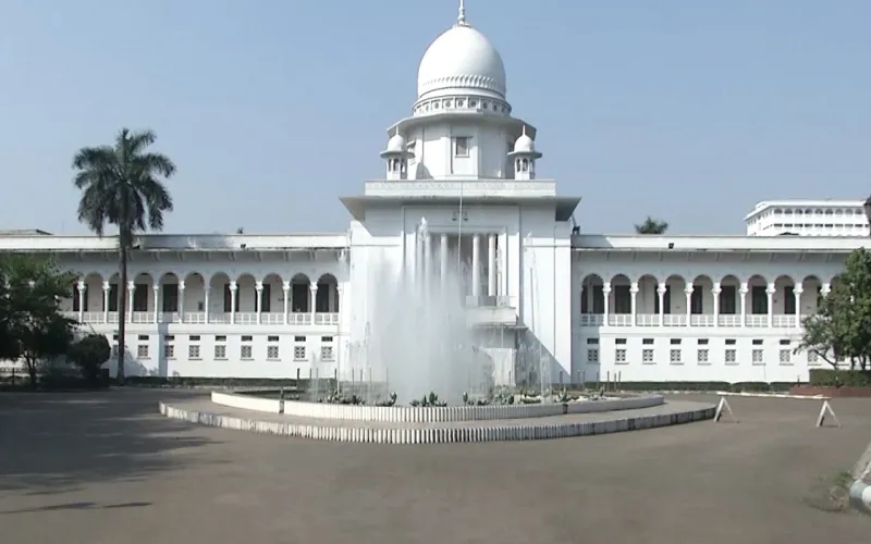 অন্তর্বর্তী সরকারের বৈধতা নিয়ে রিট খারিজের বিরুদ্ধে আপিল শুনানি চলছে